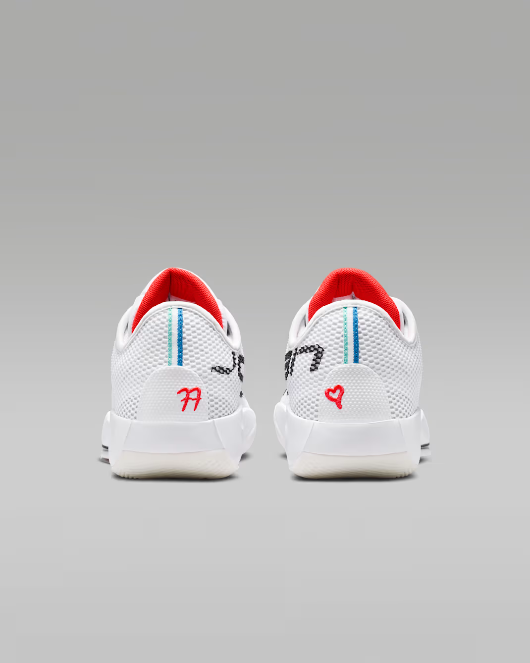 IF1611-101 Nike Luka 77 Bred (Men's)
