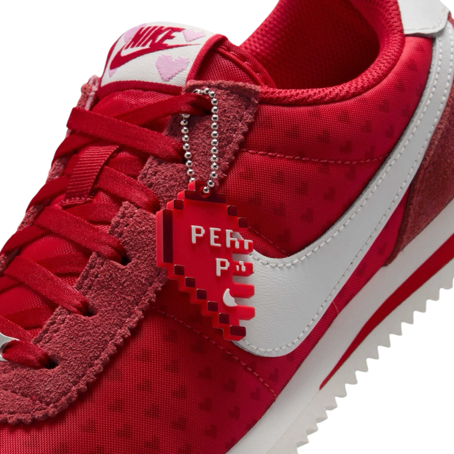 HV5166-696 Nike GS Cortez Valentineâs Day
