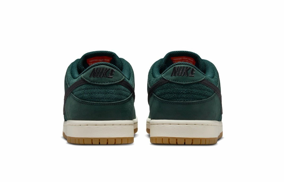 FJ1674-300 Nike SB Dunk Low Pro Deep Fir (Men's)