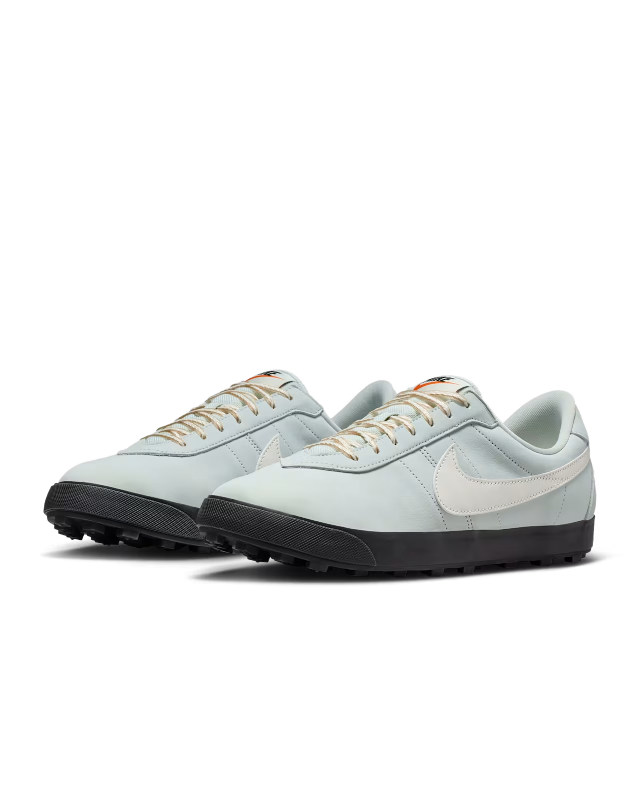 IH2341-001 Nike Astrograbber Sail Light Silver (Men's)