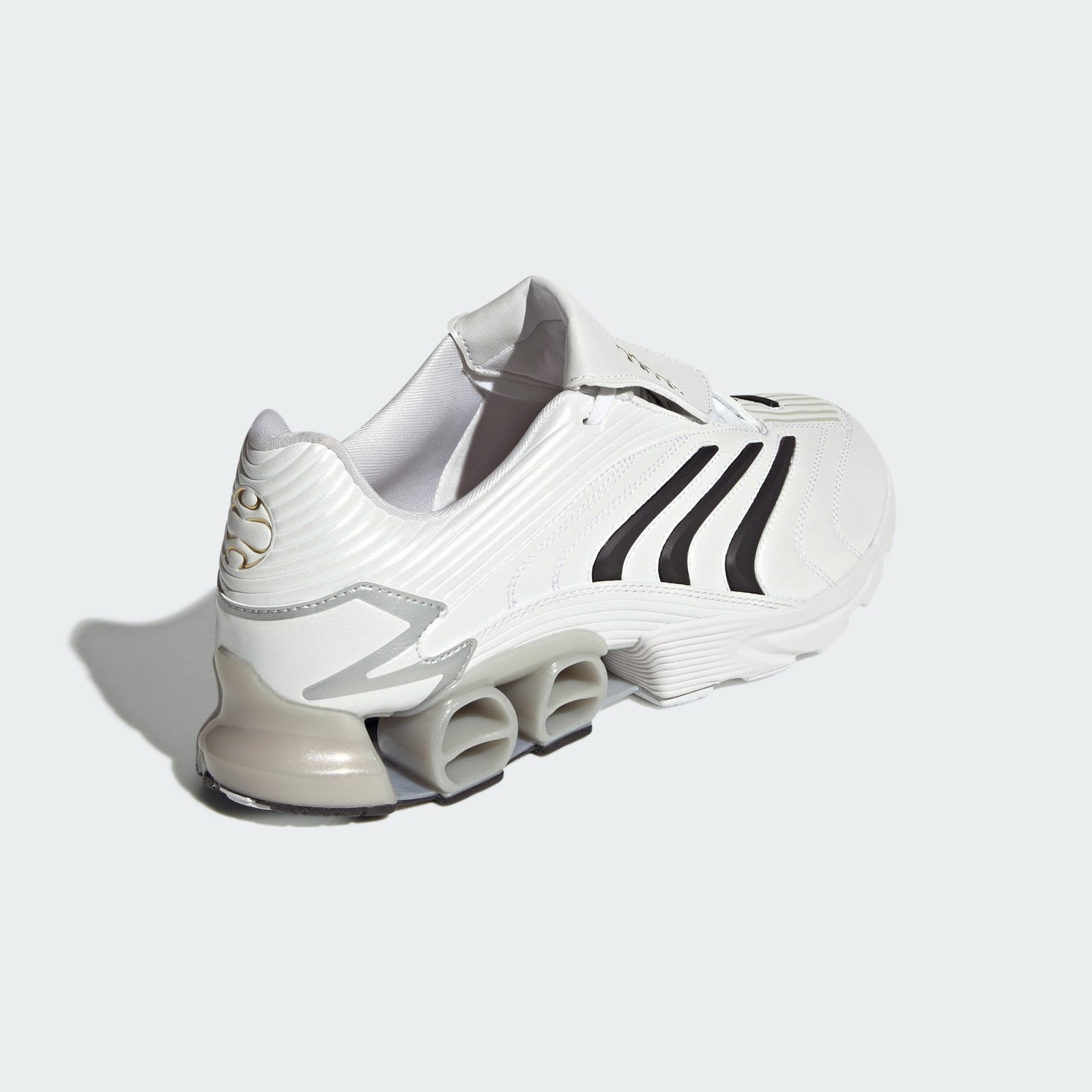 JP7121 adidas Predator Megaride Footwear White (Men's)
