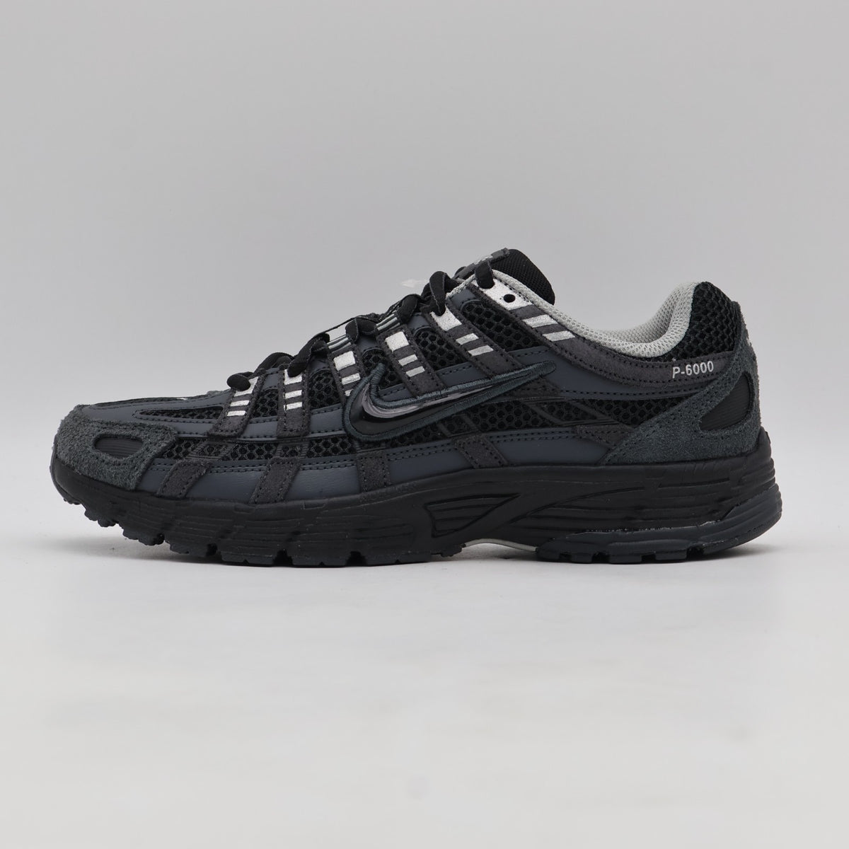 HF0015-002 Nike P-6000 SE Anthracite Chrome Metallic Silver Black (Men's)