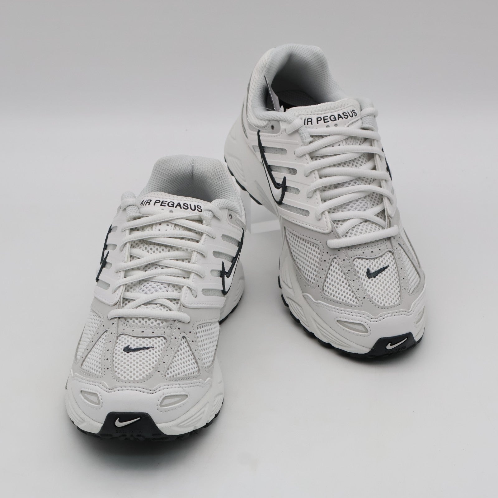 HQ5718-103 Nike Air Pegasus 2K5 Summit White Photon Dust Anthracite (Women's)