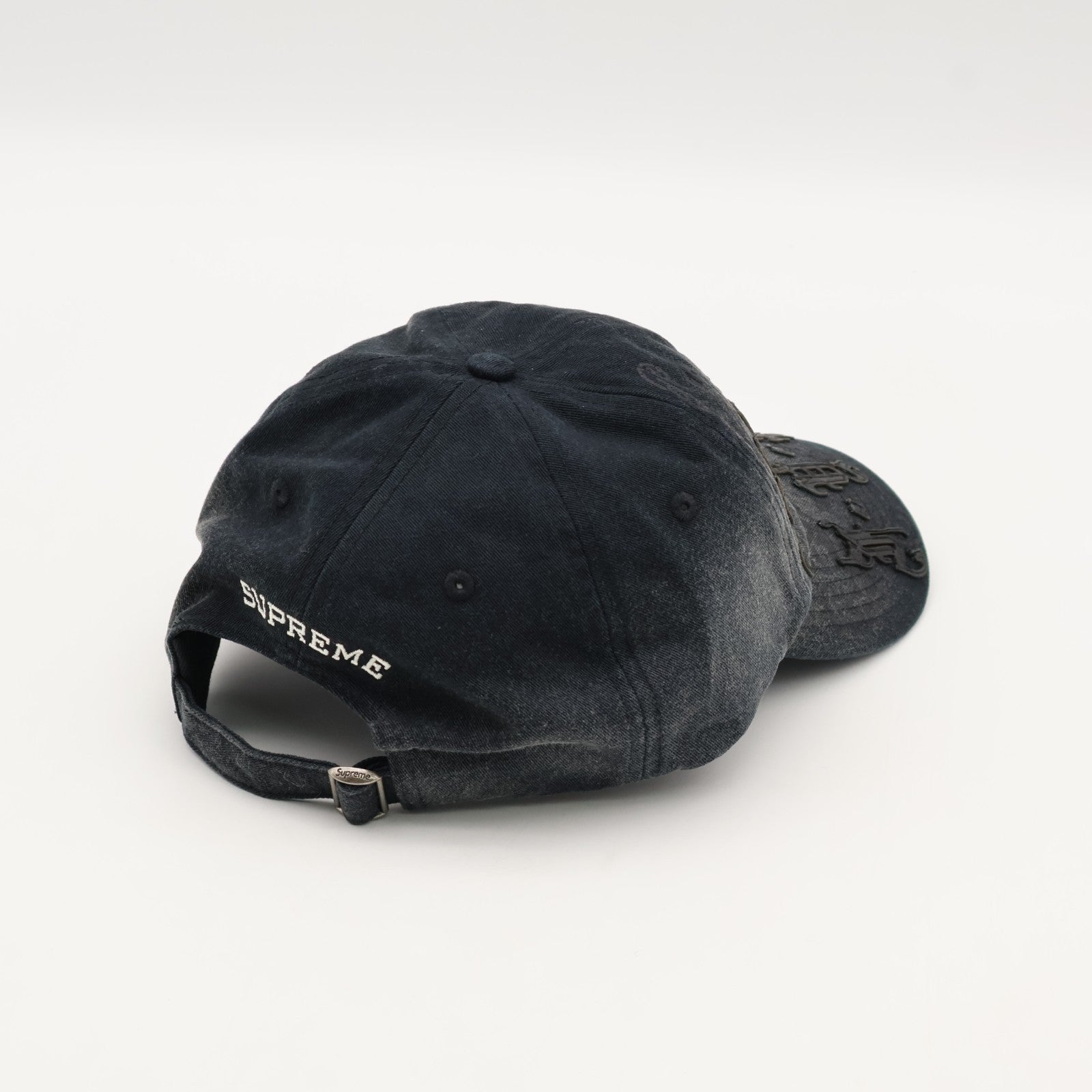 Supreme Leather Applique 6-Panel Black
