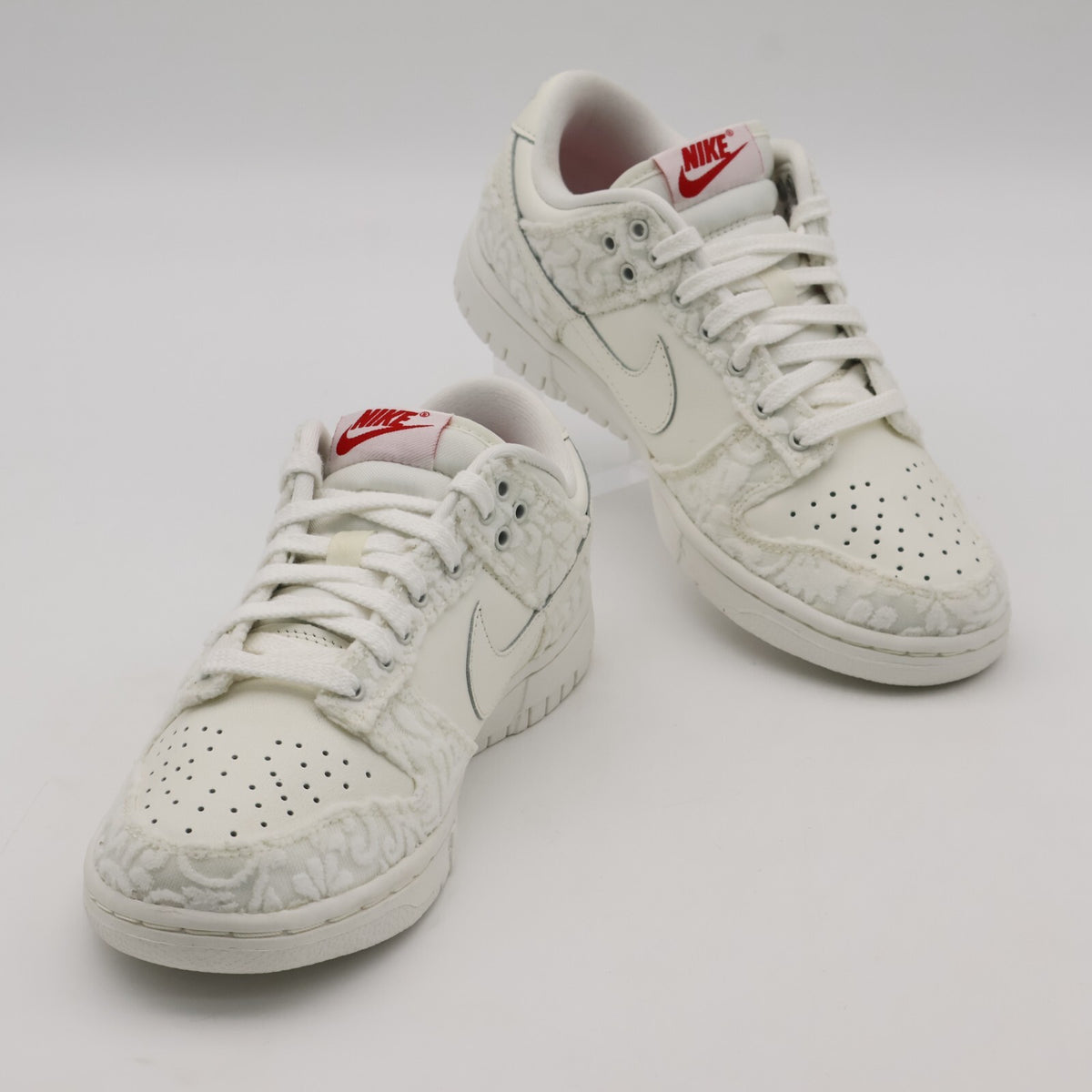 FZ3775-133 Nike Dunk Low Give Her Flowers (Women's)