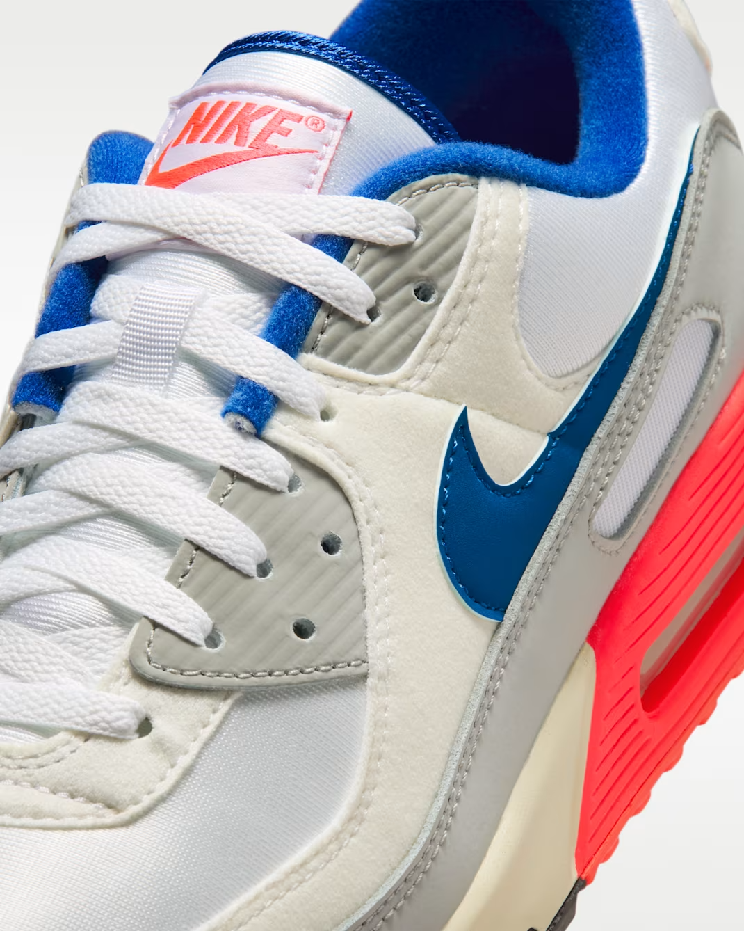 IU0767-001 Nike Air Max 90 Ultramarine (Men's)
