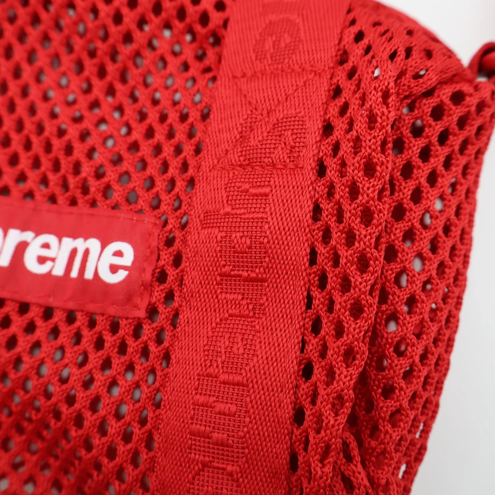 Supreme Mesh Mini Duffle Bag Red (25SS)
