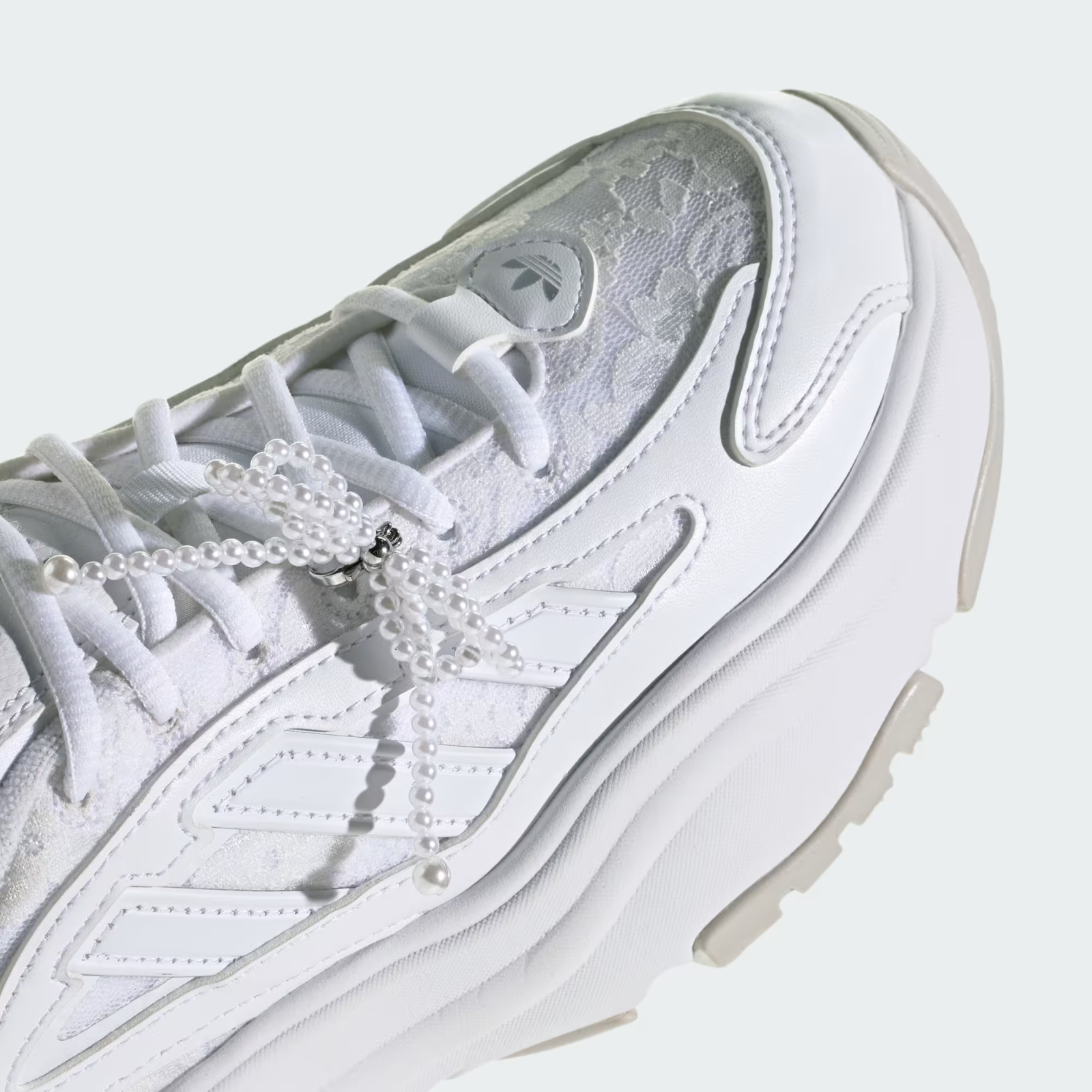 KZ7072 adidas Ozgaia "Footwear White" (Women's)