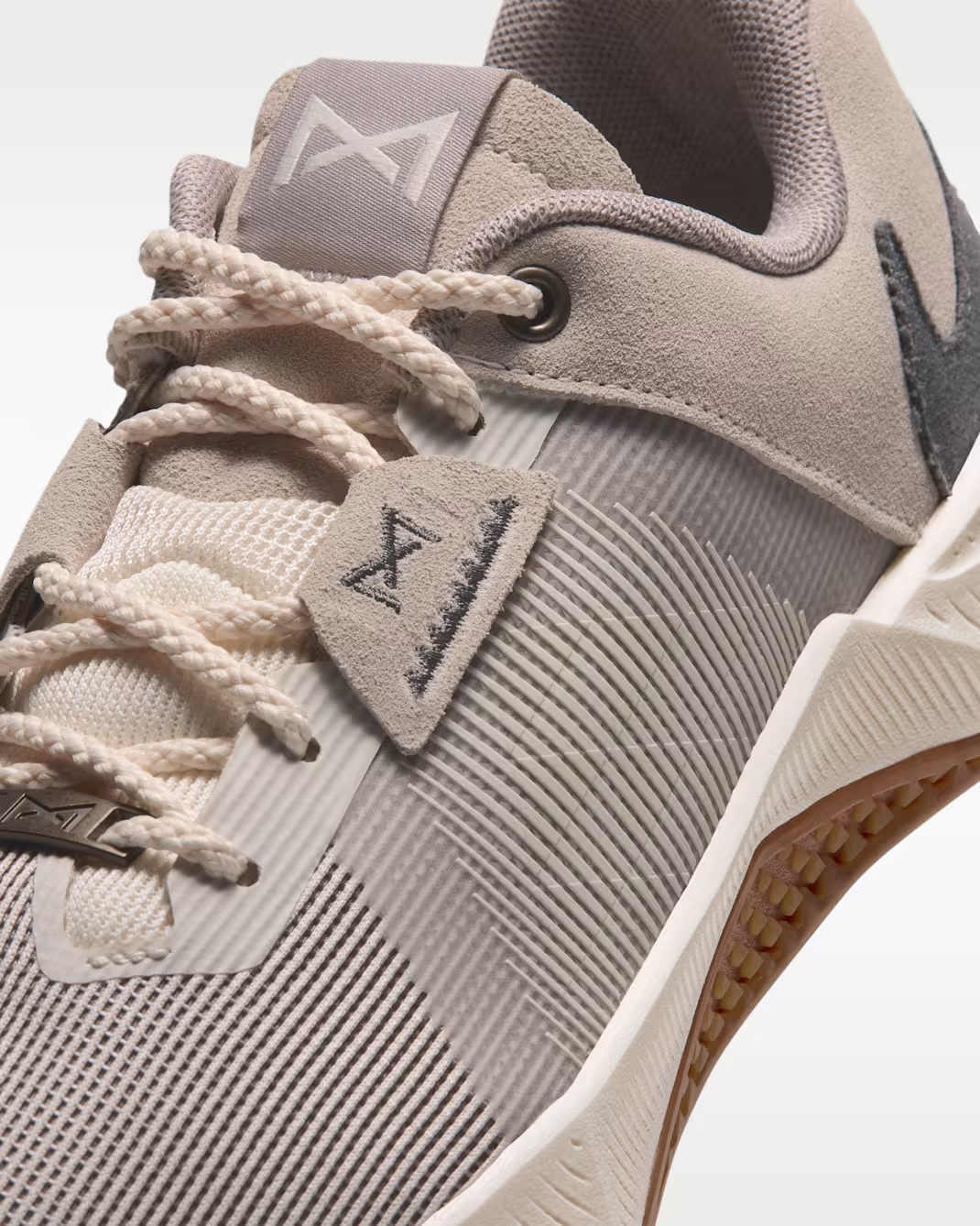IO8083-100 Nike Metcon 10 AMP "Pale Ivory/College Grey" (Men's)