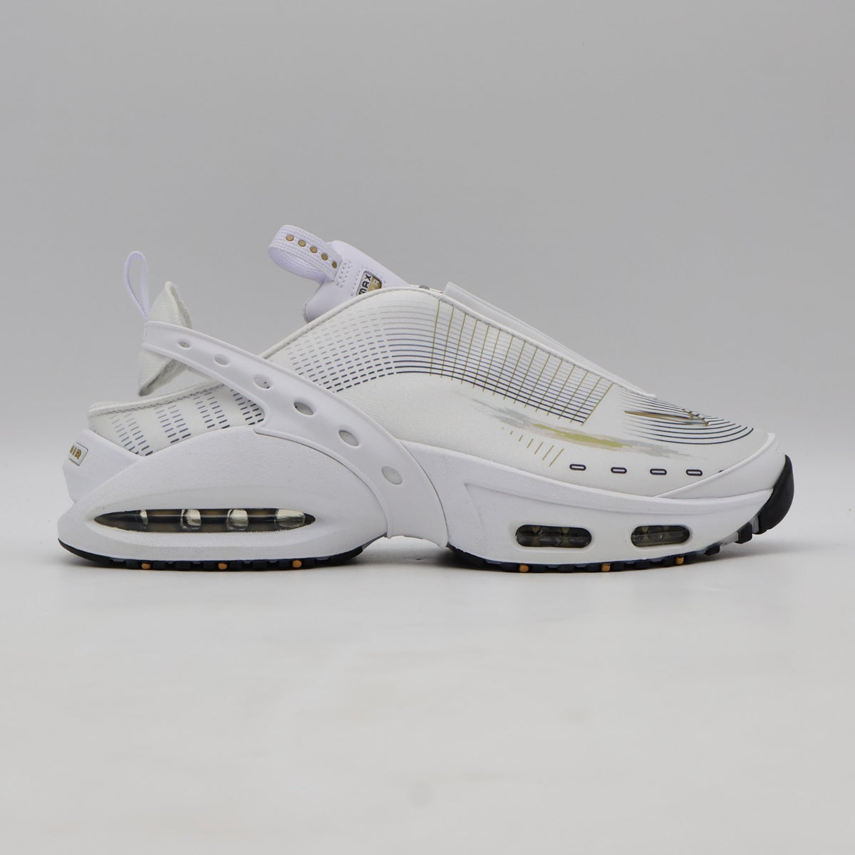 FZ2089-100 Nike Women's Air Max Craze White Metallic Gold (Women's)