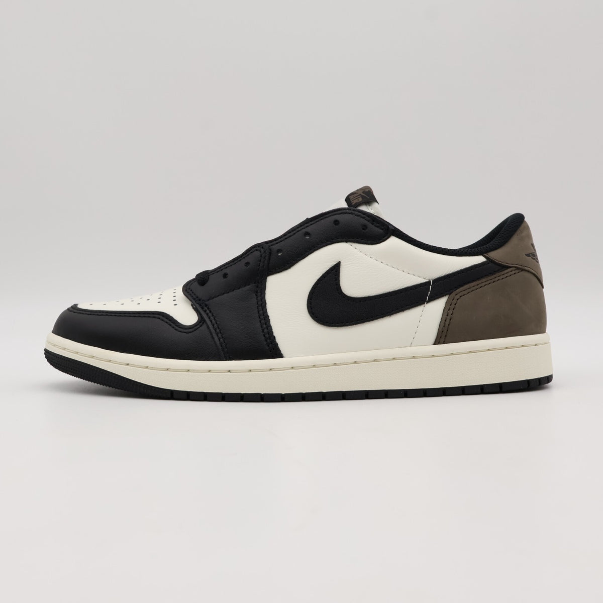 CZ0790-102 Nike Air Jordan 1 Retro Low OG Mocha (Men's)