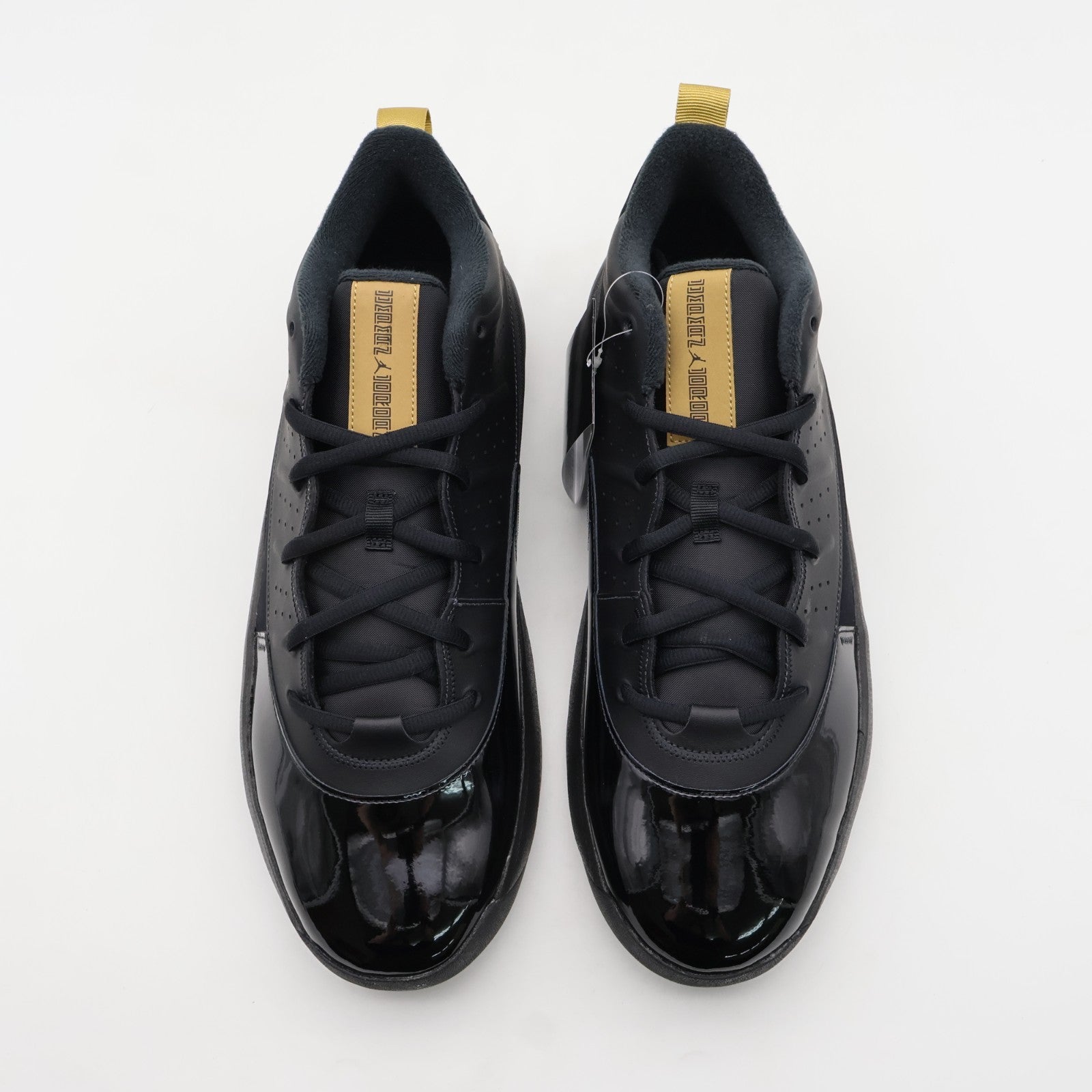 HQ2091-007 Nike Jordan Max Aura 7 Black Black Metallic Gold (Men's)