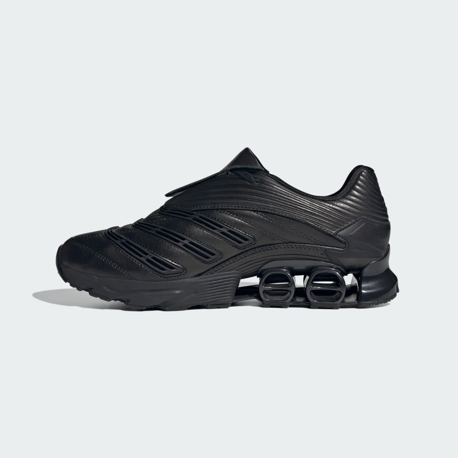 JR5567 adidas Predator Megaride Core Black (Men's)