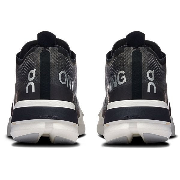 3ME30480299 3ME30480299 On Cloudboom Strike "Black/White" (Men's)