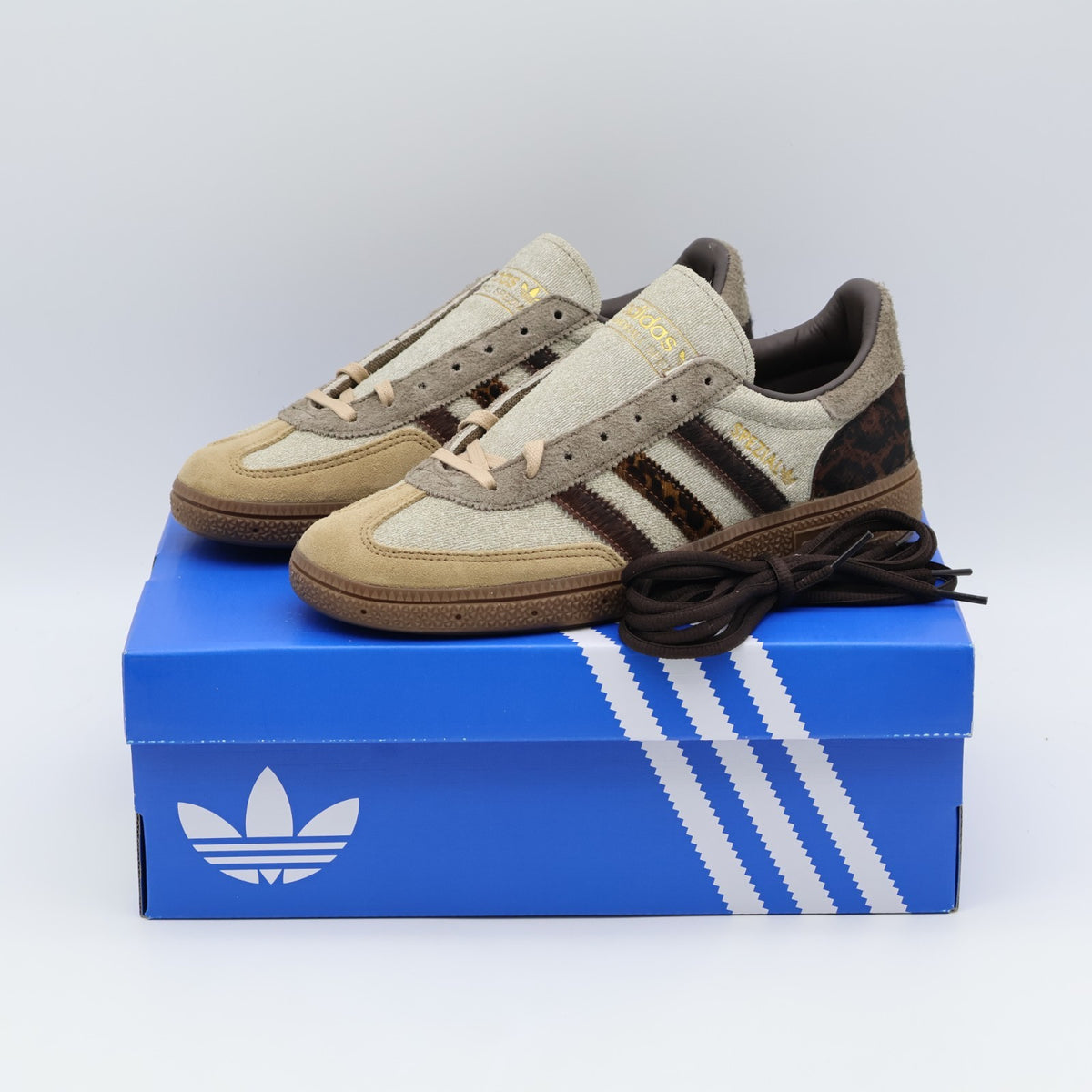 KK4860 adidas Handball Spezial Khaki SixPreloved Brown (Men's)