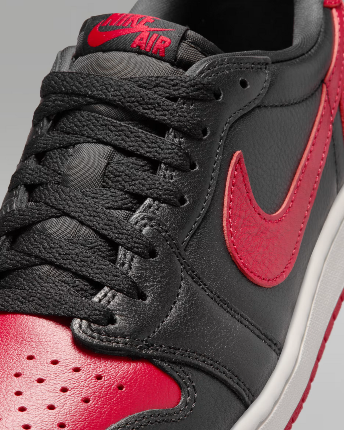 IW6276-001 Nike Air Jordan 1 Retro Low OG "Banned" (Men's)