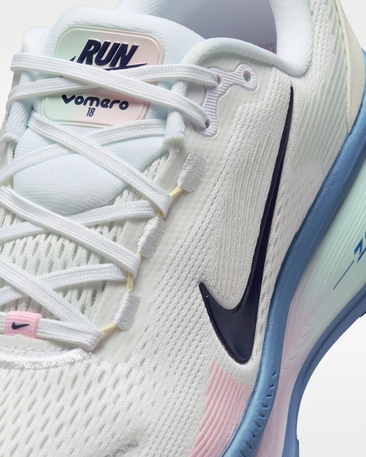 HM6804-115 Nike Vomero 18 "White/Work Blue" (Women's)