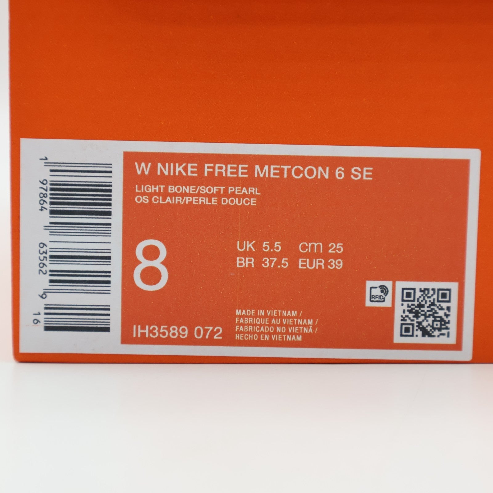 IH3589-072 Nike Free Metcon 6 SE  Workout Shoes Light Bone (Womenâs)