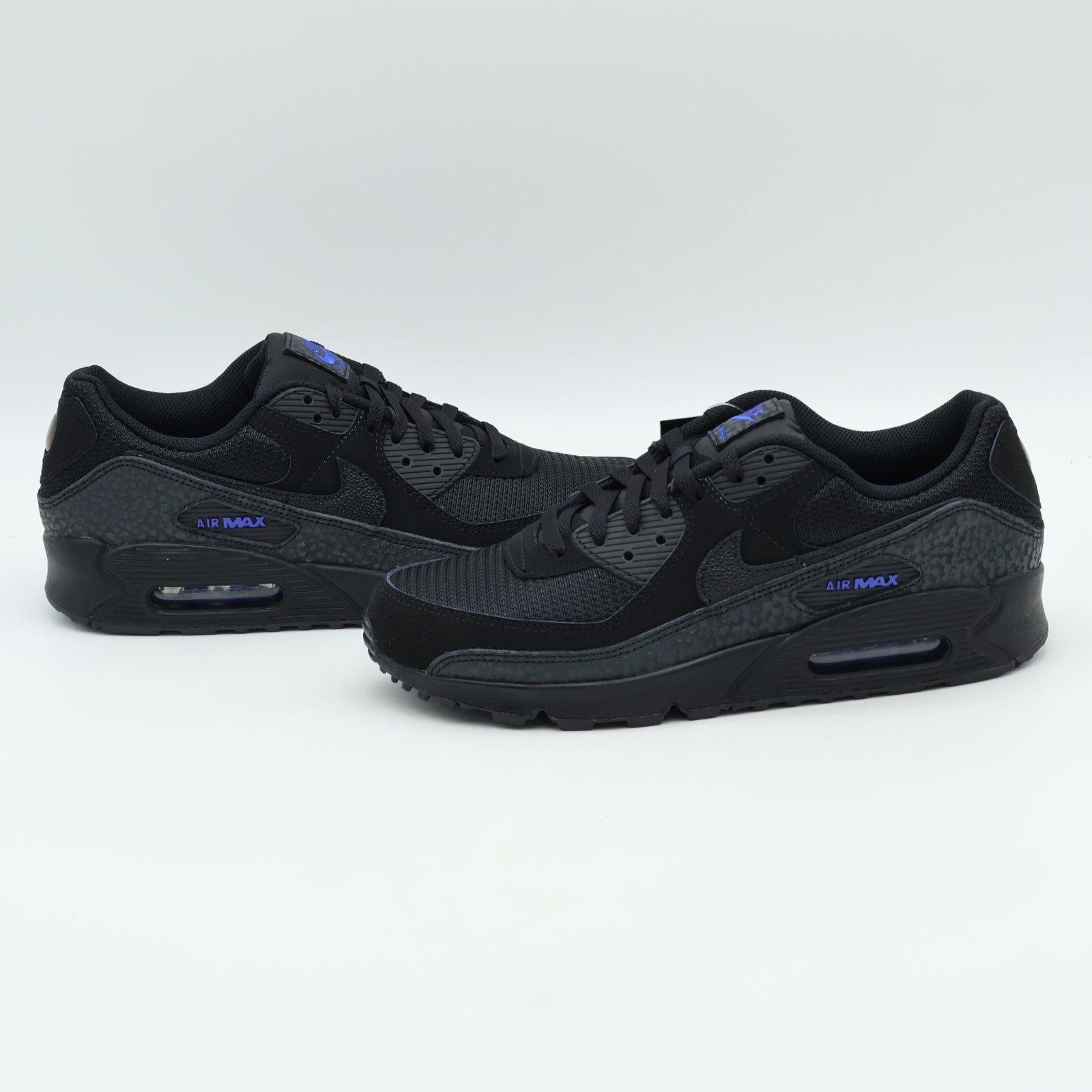 IV4454-010 Nike Air Max 90 "Black/Dark Smoke Gray" (Men's)