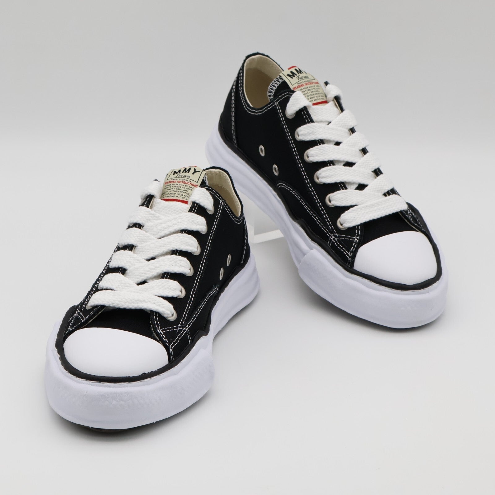 A01FW702-BLACK Maison MIHARA YASUHIRO PETERSON OG Sole Canvas Low Cut (Menâs)
