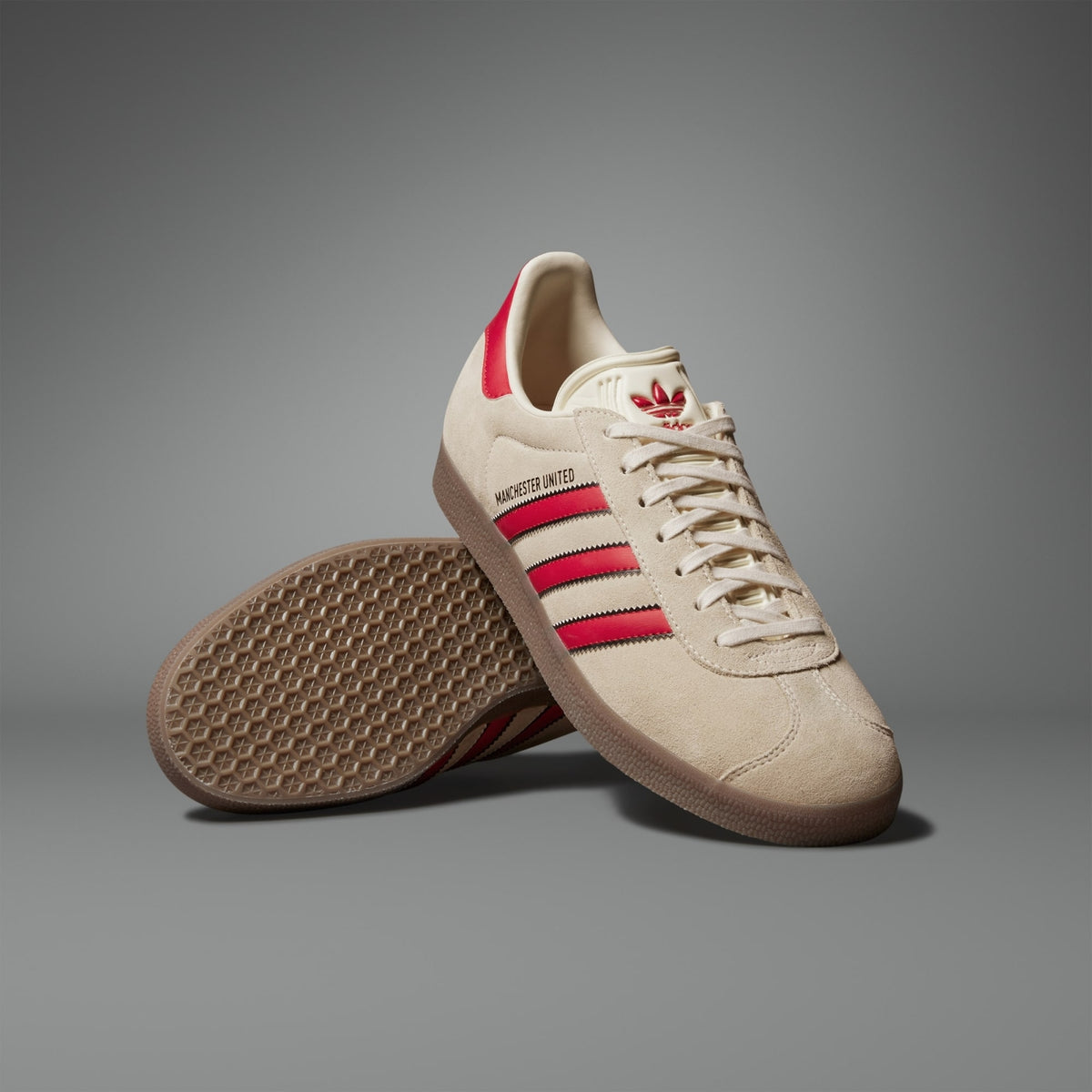 JS3040 Manchester United adidas Originals Gazelle Terrace Cream White Red (Men's