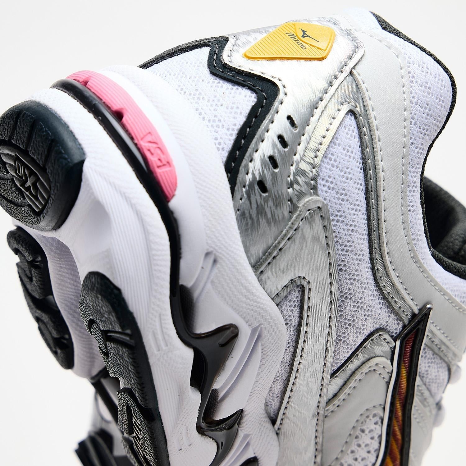 D1GA265201 Mizuno Wave MG4 LS "White/Yellow/Pink" (Men's)