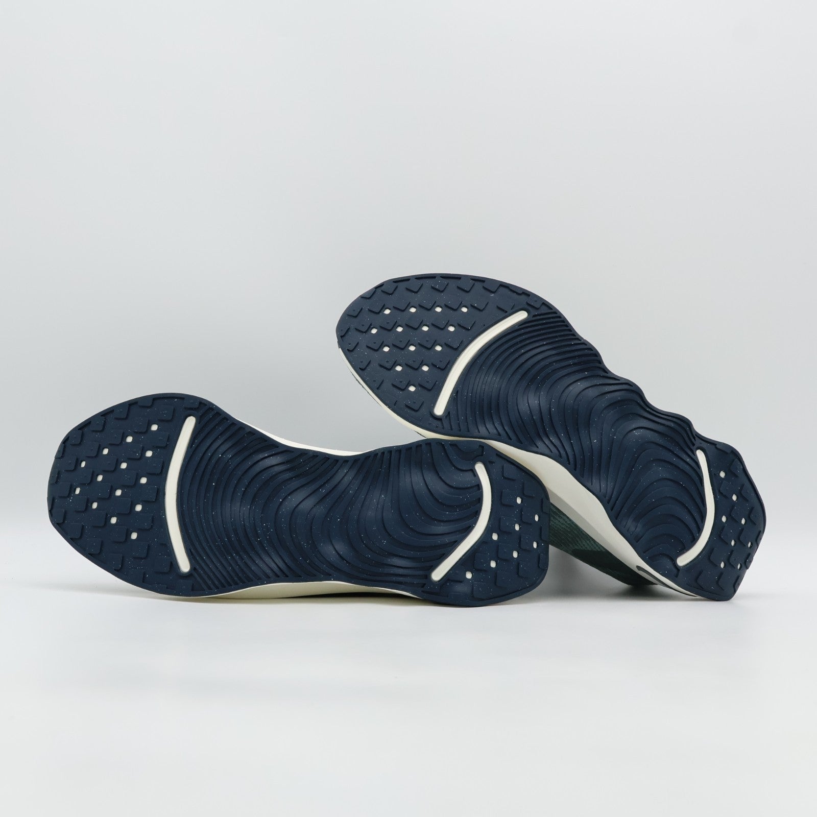 DV1237-301 Nike Motiva Clay Green Cannon Armory Navy Clay Green (Men's)