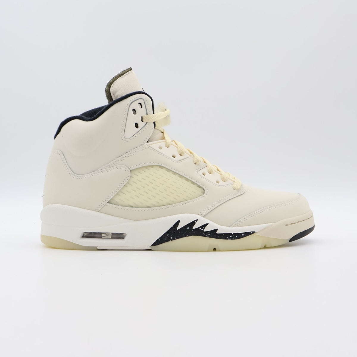 FN7405-100 Nike Air Jordan 5 Retro Sail Black Light Orewood Brown Milk (Men's)