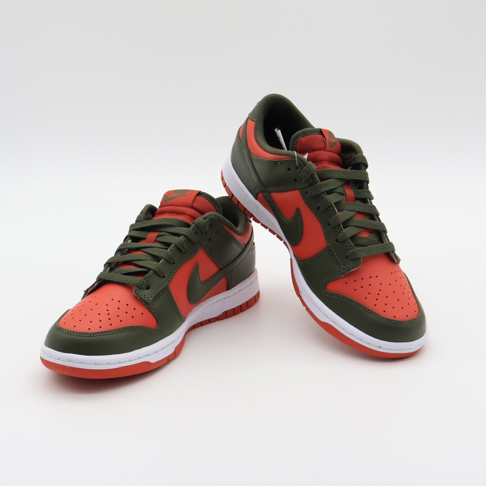 DV0833-600 Nike Dunk Low Mystic Red (Men's)