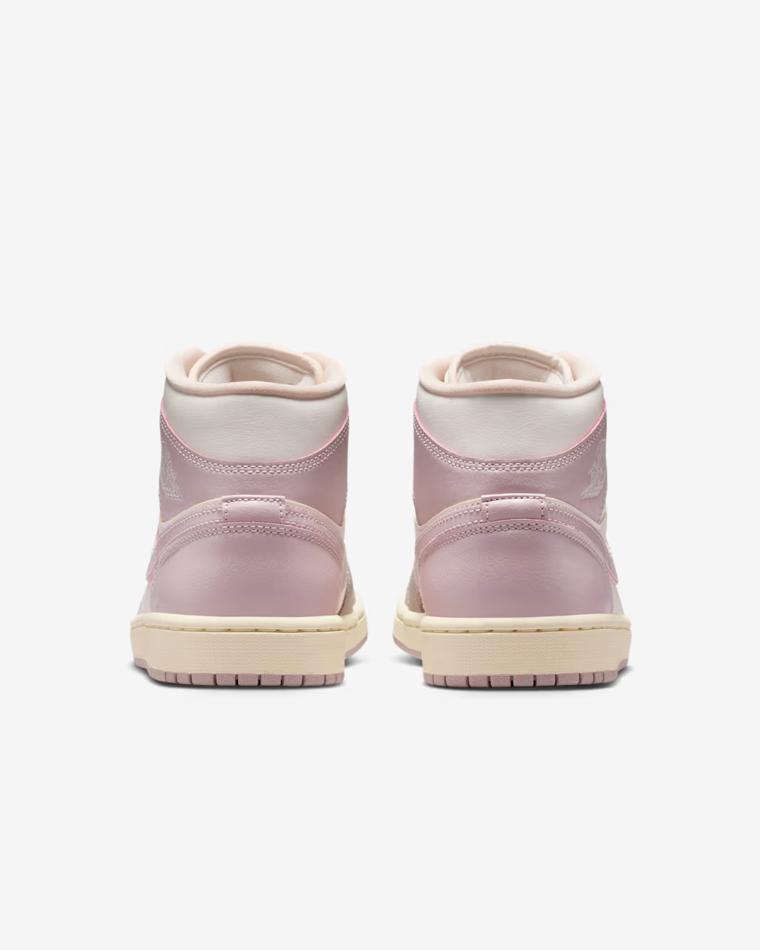 BQ6472-122 Nike Air Jordan 1 Mid (Women's)