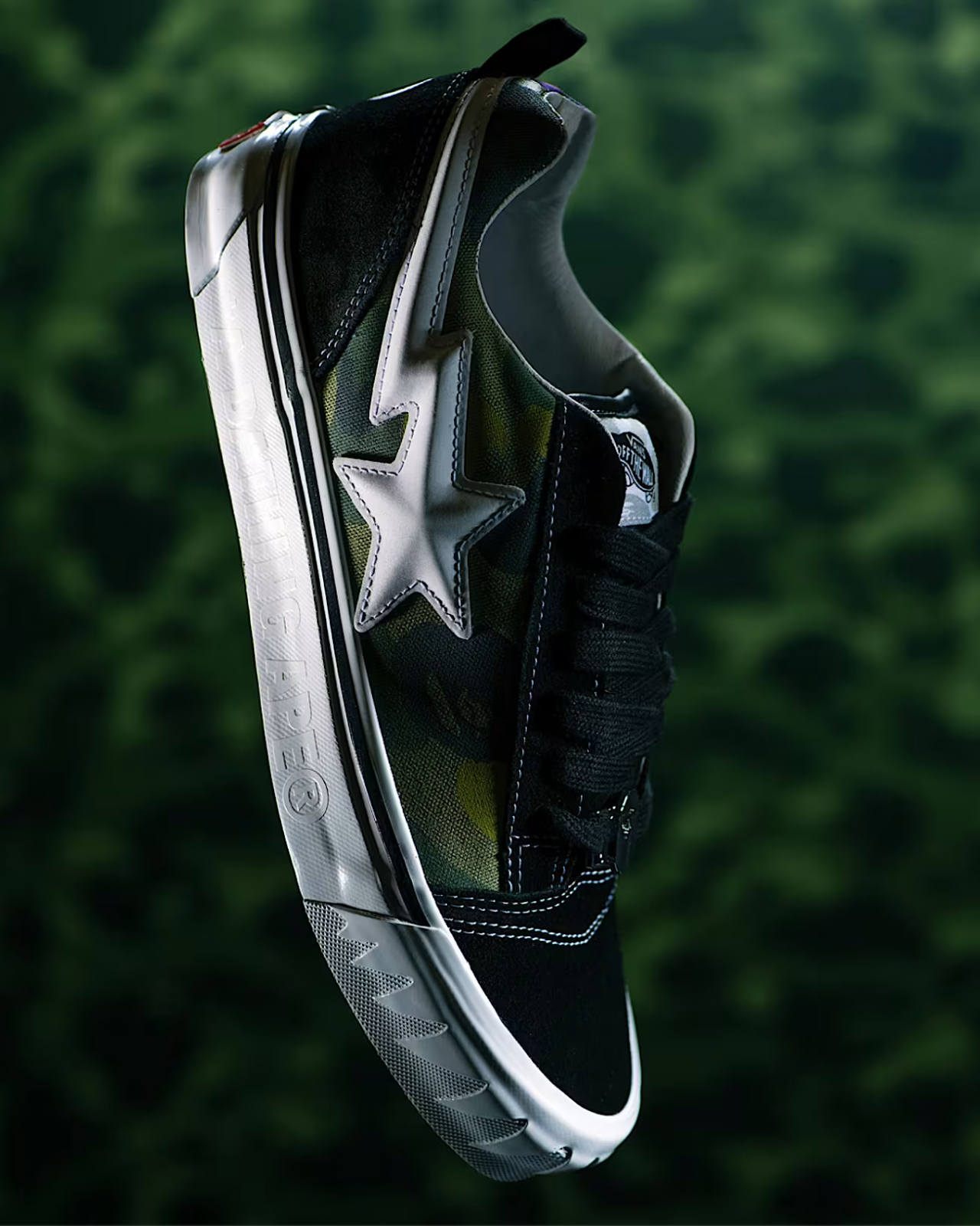 VN000Z39W09 A BATHING APE Ã Vans Premium Knu Skool "Camo Green" (Men's)