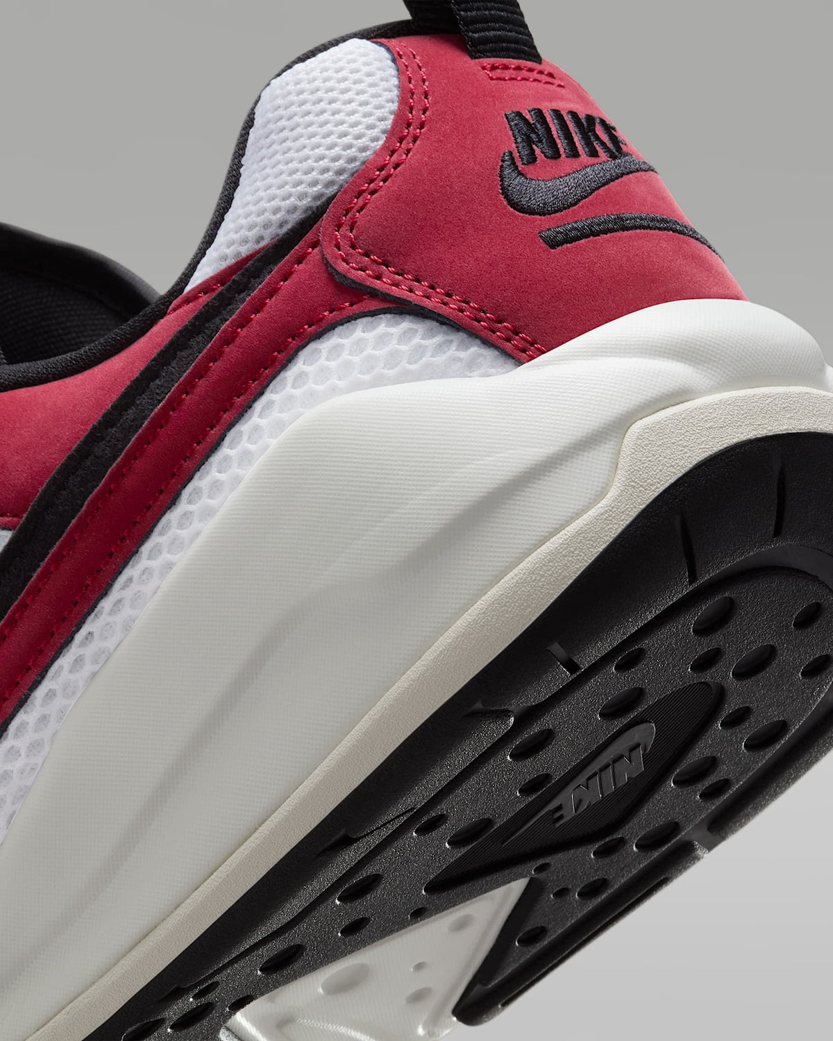 HJ6777-106 Nike Jordan CFMT Era Chicago (Men's)