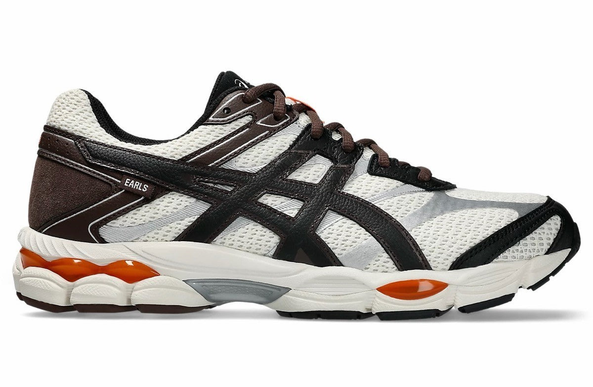 1203B053-200 EARLS Ã Asics Gel-Cumulus 16 Coconut Milk Black (Men's)