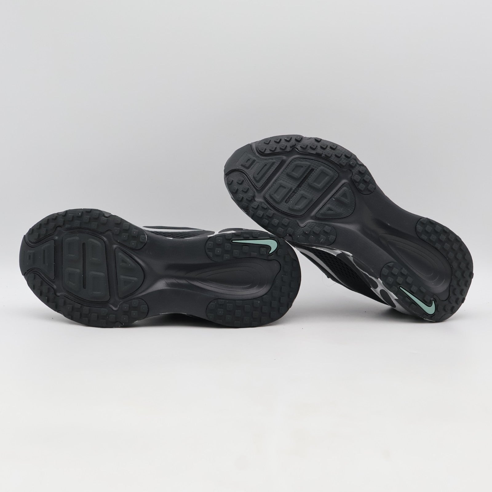 IM6010-060 Nike Vomero 18 Road Running Shoes Anthracite Canyon Metall (Men's)