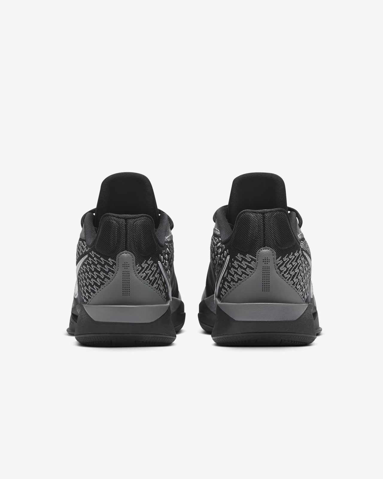 FZ1517-001 Nike Sabrina 2 Mirrored FQ2174-001 FZ1517-001 (Women's)