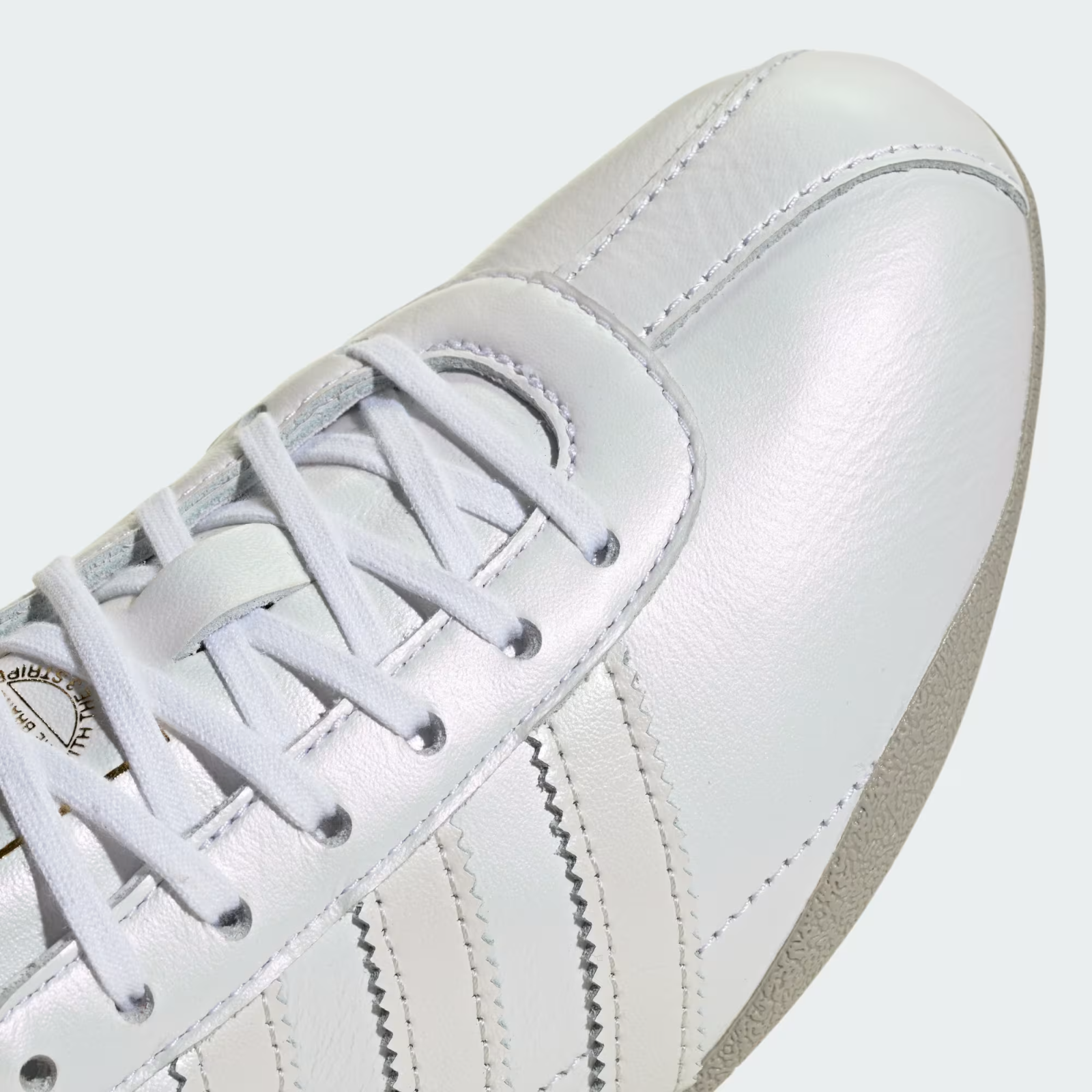 LA3433 adidas Tokyo "Cloud White/Zero Metalic/Grey Two" (Women's)