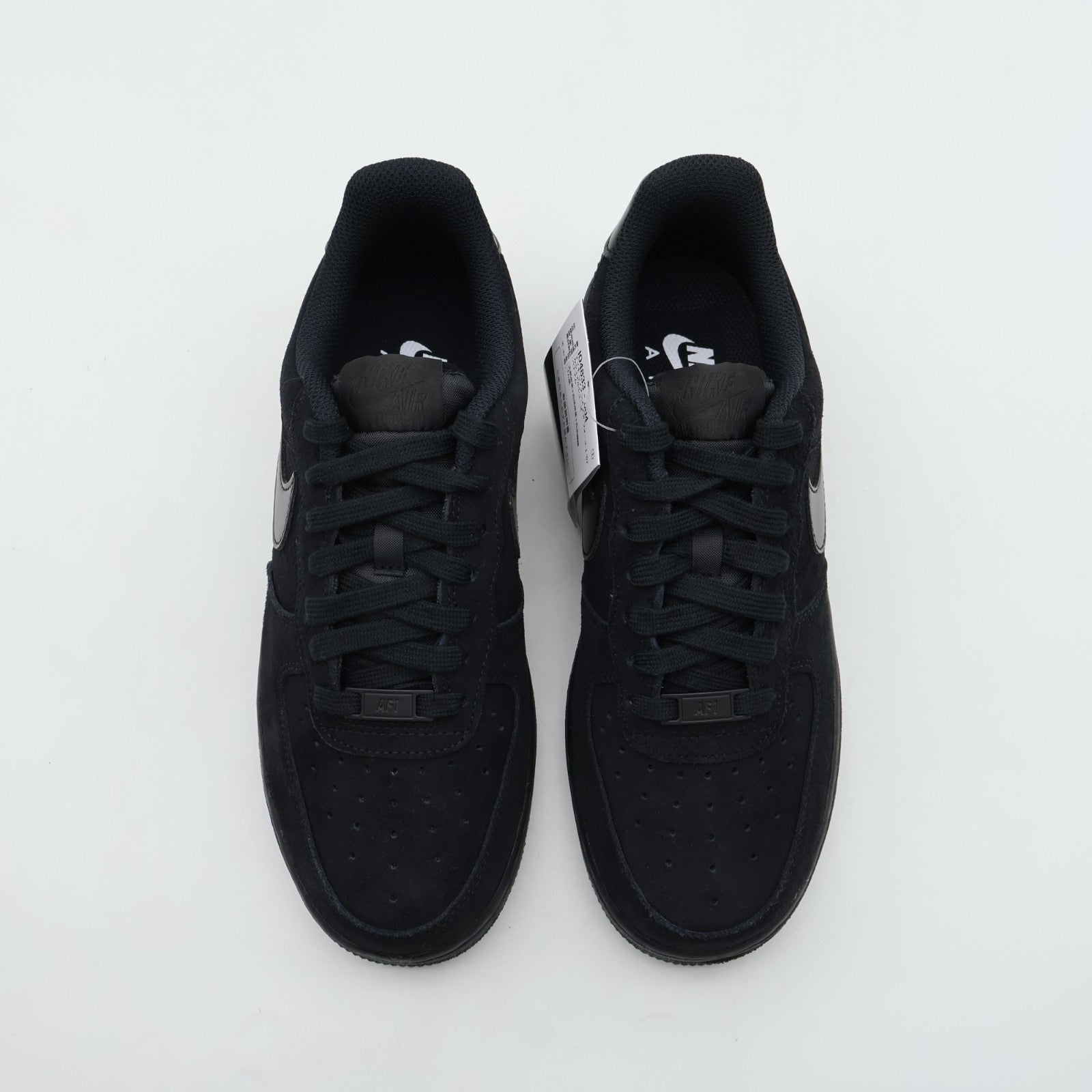 IO4833-004 Nike Air Force 1 '07 Black (Women's)