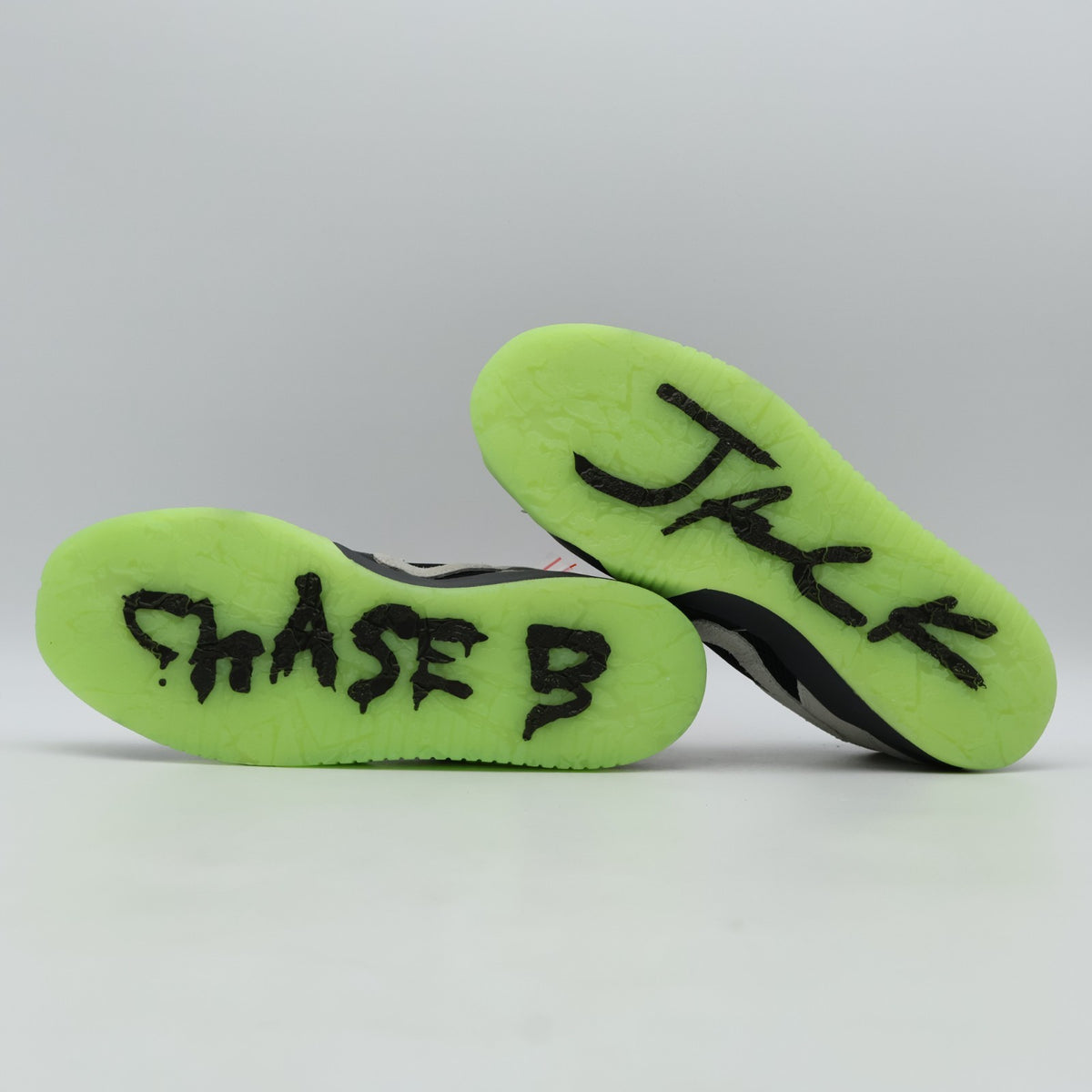 IH7971-001 Travis Scott Ã Chase B Ã Nike Jumpman Jack TR CJ1 T-Rexx (Men's)
