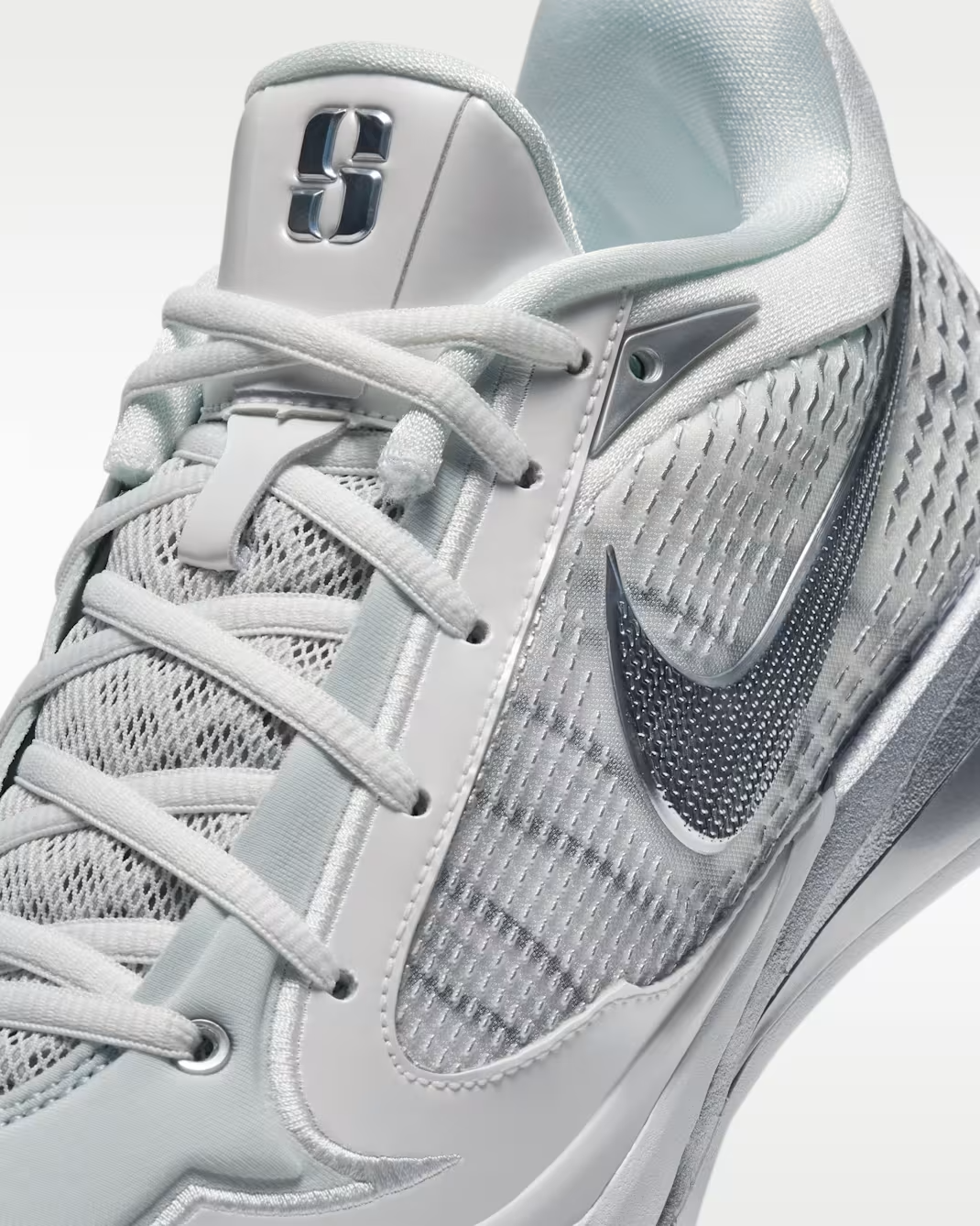 II0403-101 Nike Sabrina 4 "White Label" (II0402-101/II0403-101) (Women's)