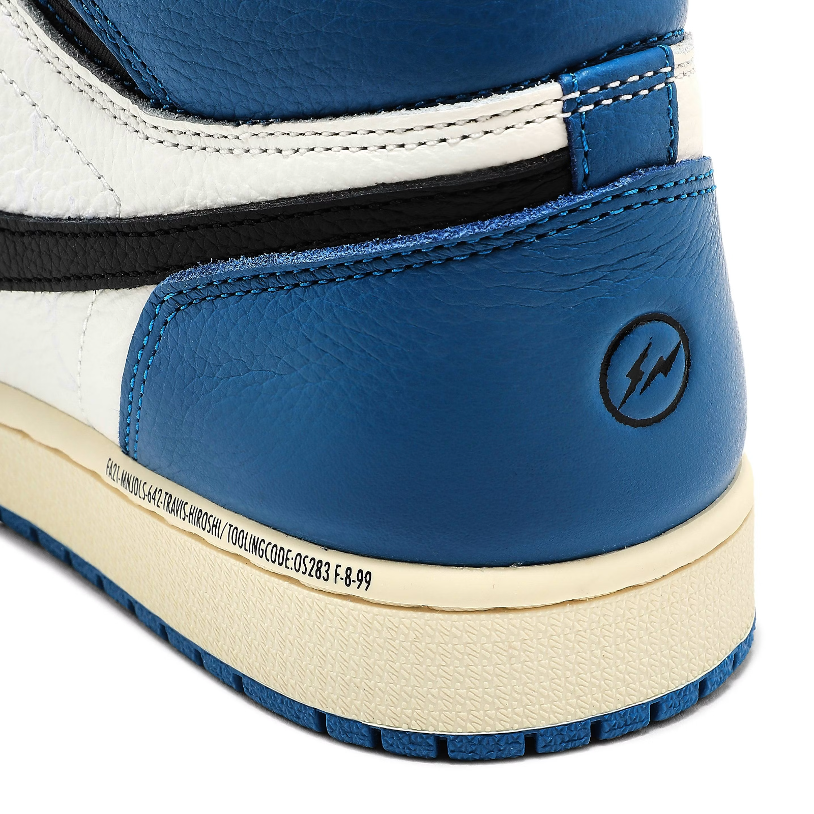 DH3227-105 Travis Scott Ã fragment design Ã Nike Air Jordan 1 Retro High (Men's)