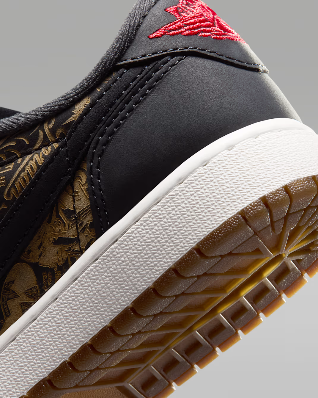 IV7010-001 Nike GS Air Jordan 1 Low OG "Laser"