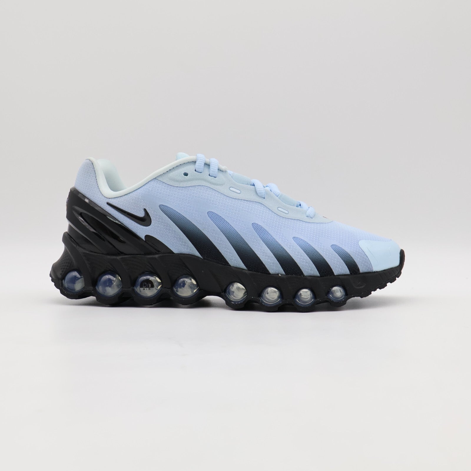 HF5509-400 Nike Women's Air Max DN8 Light Armoury Blue (Women's)