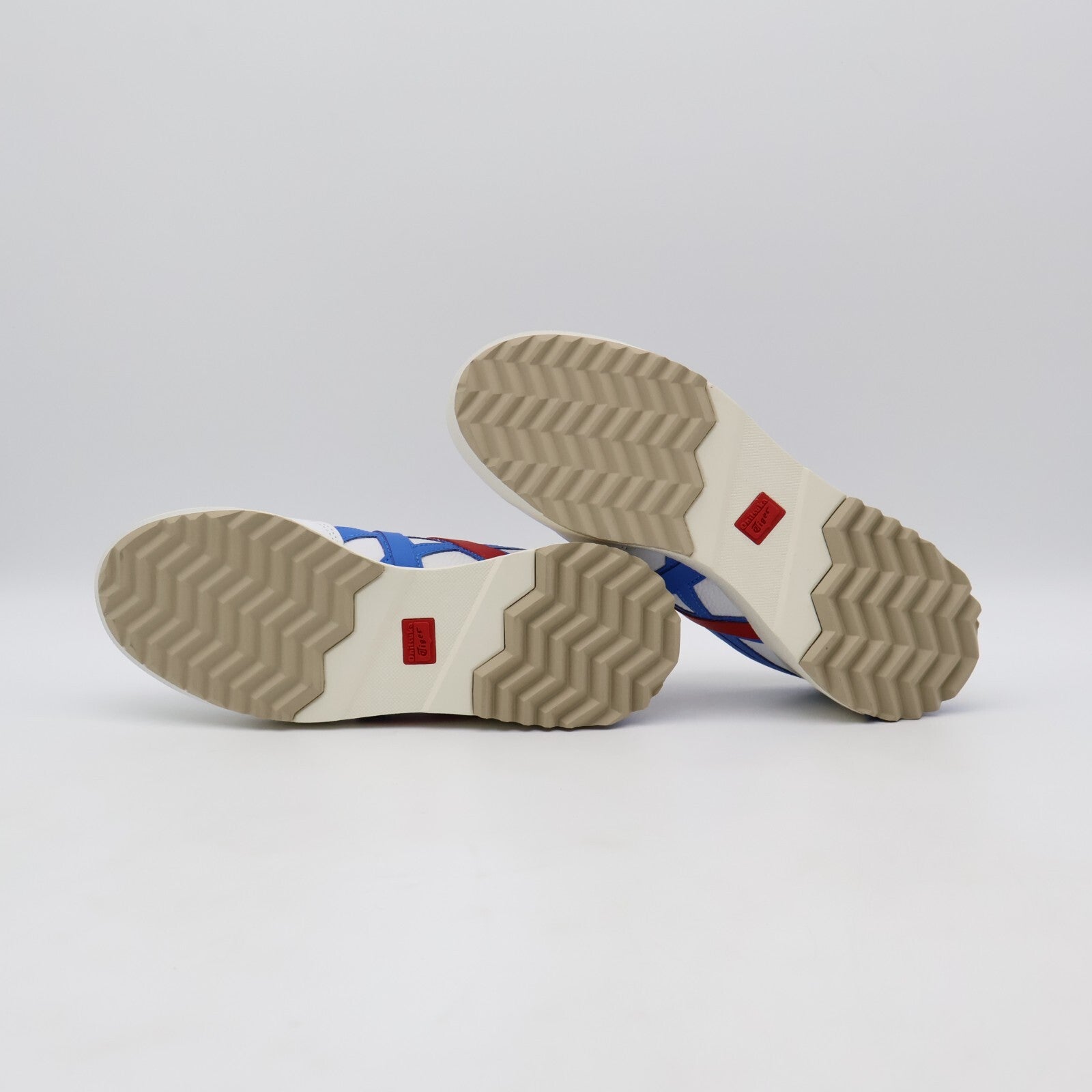 1183A559-101 Onitsuka Tiger Delegation EX White Electric Blue (Men's)