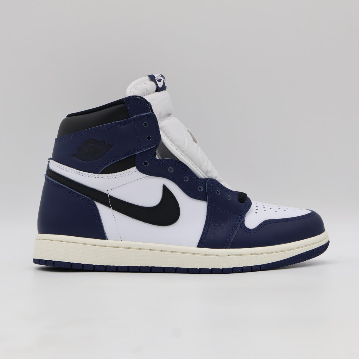 DZ5485-401 Nike Air Jordan 1 Retro High OG Midnight Navy (Men's)