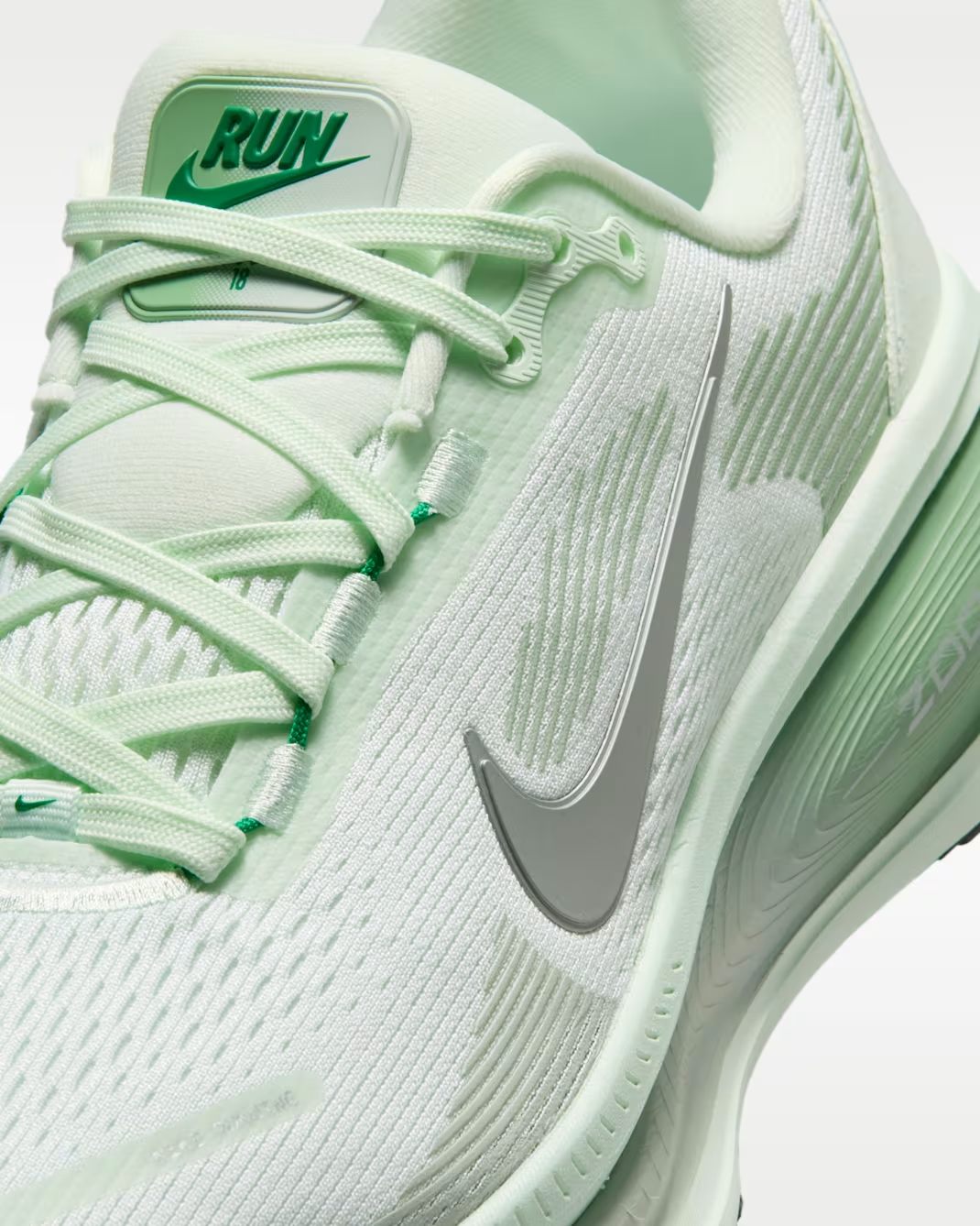 HM6804-300 Nike Vomero 18 Barely Green Steam Light Silver (Women's)