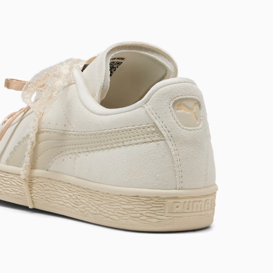 408330-01 Puma Suede Bloom "Frosted Ivory/Silver Fog" (Women's)