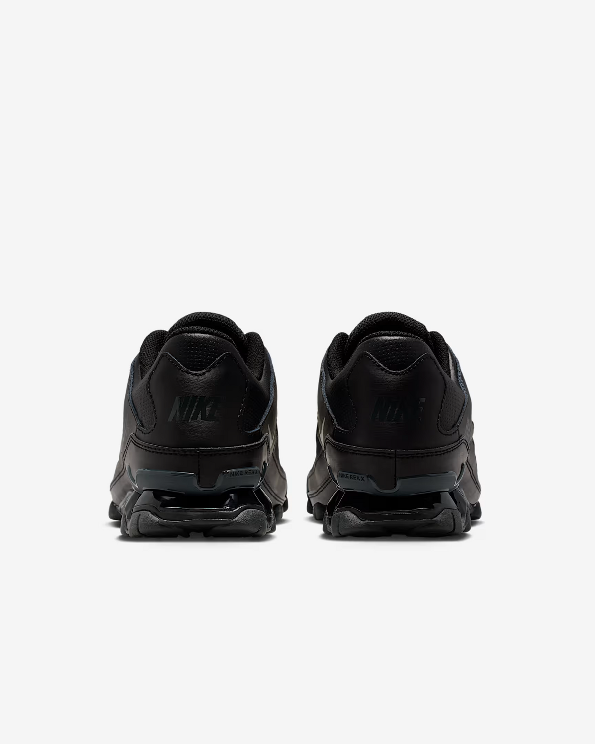 IO2400-008 Nike Reax 8 TR Workout Shoes (Womenâs)