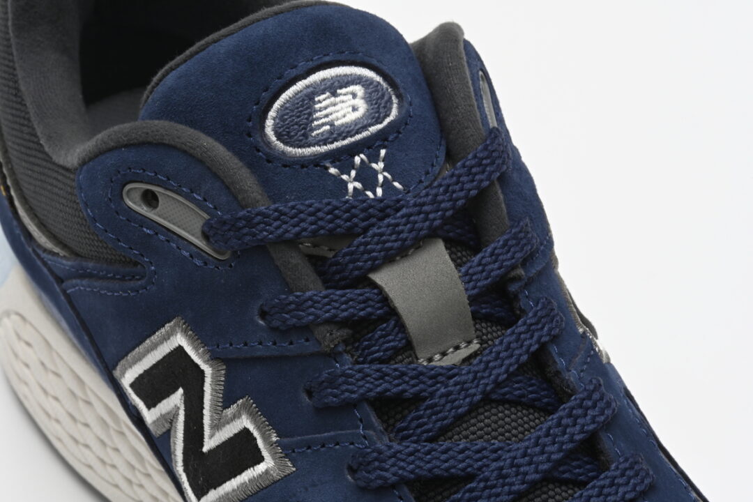 M2002RAS Safari New Balance 2002R Navy (Men's)