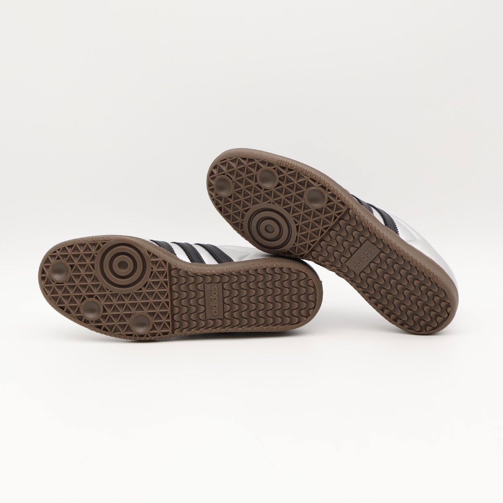 JI4218 adidas Originals Samba OG Silver Metallic Core Black Gum (Women's)