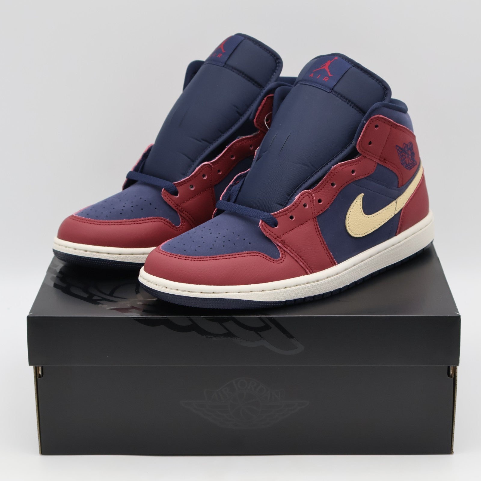 IO7449-600 Nike Air Jordan 1 Mid Team Red (Men's)
